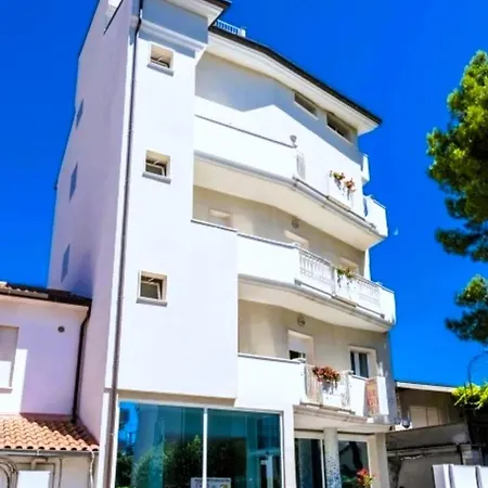 Hr Civi Hotel 3*
