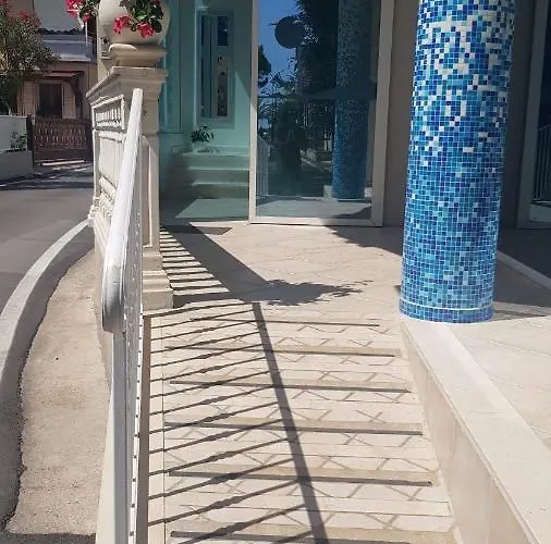 Hr Civi 3* Tortoreto