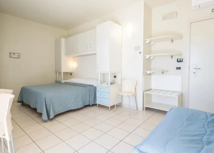 Hr Civi 3* Tortoreto